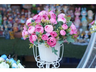 Flori și plante artificiale