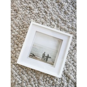 Rámeček na obraz s paspartou z bílého dřeva 20,0 x30,0 cm S67NK