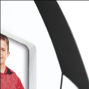 Dřevěný fotorámeček ZEP fotbal 10x15 cm na výšku