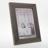 Dřevěný rám ZEP Nelson 20x20 cm hnědý