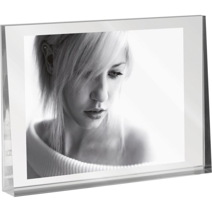 Fotorámeček s úhlopříčkou 15x20 cm