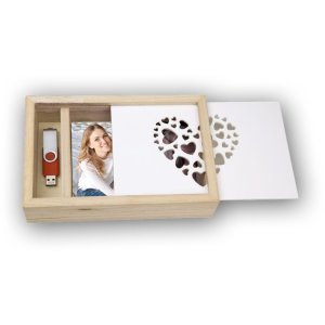 ZEP dřevěný box na fotografie Love USB + fotografie 15x20 cm