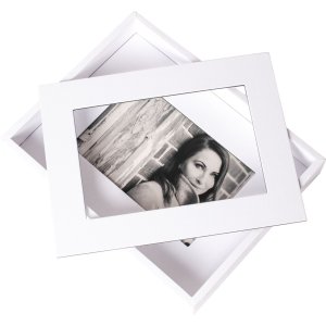 Passepartout rám na fotografie 10x15 cm bílý