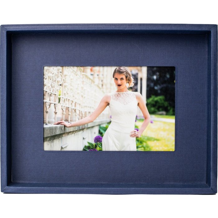 Passepartout rám na fotografie 10x15 cm modrý