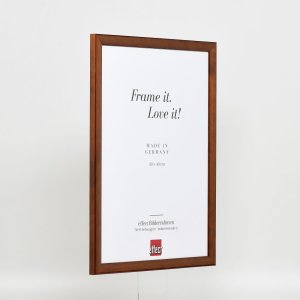 Efektní dřevěný rám profil 89 tmavě hnědý 10,5x14,8 cm antireflexní sklo