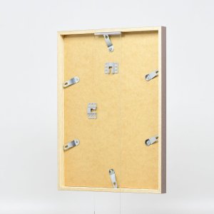 Efektní dřevěný rám profil 35 hnědý 10,5x14,8 cm muzejní sklo