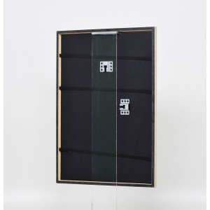 Efektní rám z masivního dřeva profil 29 stříbrný 10,5x14,8 cm muzejní sklo