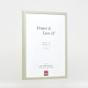 Efektní dřevěný rám profil 35 zelený 13x13 cm antireflexní sklo