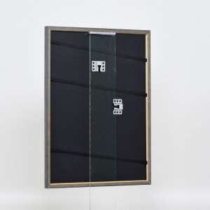 Efektní rám z masivního dřeva profil 25 žlutý 13x13 cm muzejní sklo