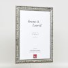 Efektní dřevěný rám profil 94 stříbrný 13x13 cm antireflexní sklo