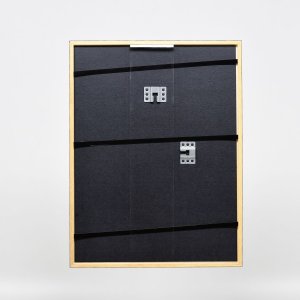 Efektní dřevěný rám profil 23 ořechově hnědý 13x18 cm antireflexní sklo