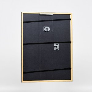 Efektní dřevěný rám profil 23 ořechově hnědý 13x18 cm antireflexní sklo