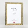 Efektní dřevěný rám profil 94 zlatý 14,8x21 cm antireflexní sklo