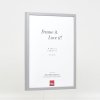 Efektní dřevěný rámový profil 35 světle šedý 20x20 cm antireflexní sklo
