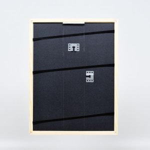 Efektní dřevěný rám profil 32 bílý 20x20 cm muzejní sklo