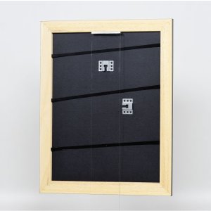 Efektní rám z masivního dřeva profil 30 černý 20x20 cm muzejní sklo