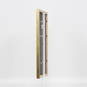 Efektní dřevěný rám profil 2070 muzejní sklo 20x20 cm zlatý
