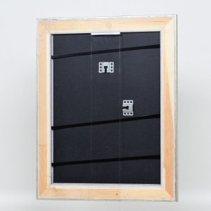 Efektní dřevěný rám profil 95 stříbrný 20x25 cm normální sklo
