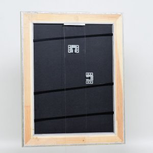 Efektní dřevěný rám profil 95 stříbrný 20x25 cm normální sklo
