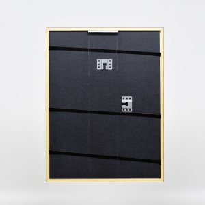 Efektní dřevěný rám profil 23 zelený 20x28 cm antireflexní sklo