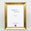 Efektní dřevěný rám profil 95 zlatý 25x35 cm antireflexní sklo
