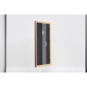 Efektní dřevěný rám profil 38 hnědý 25x70 cm muzejní sklo