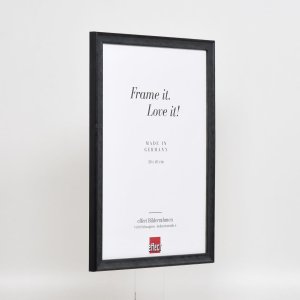 Efektní dřevěný rám profil 2070 muzejní sklo 30x30 cm černý