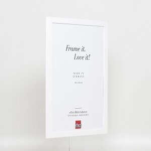 Efektní dřevěný rám profil 2210 bílý 42x59,4 cm antireflexní sklo