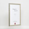 Efektní dřevěný rám profil 2070 muzejní sklo 50x50 cm stříbrný