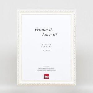 Efekt dřevěný barokní rám profil 37 bílá 59,4x84,1 cm muzejní sklo