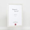 Efektní dřevěný rám profil 2070 antireflexní sklo 60x60 cm bílý