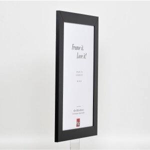 Efektní rám z masivního dřeva profil 30 černý 61x91,5 cm čiré sklo