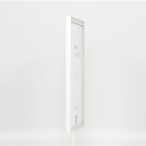 Efektní dřevěný rám profil 2070 muzejní sklo 7x10 cm bílý