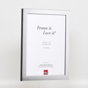 Efektní obrazový rám 2311 stříbrný vysoký lesk 9x13 cm antireflexní sklo