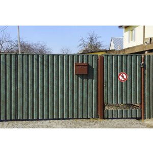 Značka Zákaz chůze a jízdy 20 cm