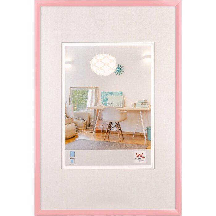 Plastový rámeček Walther New Lifestyle 20x30 cm růžový