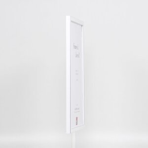 Efektní rám na obrazy z masivního dřeva profil 39 bílý 7x10 cm muzejní sklo