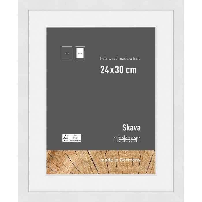 Dřevěný obrazový rám Nielsen Skava bílý 24x30 cm s paspartou 18x24 cm