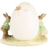 Clayre & Eef dekorativní figurka králíka s velikonočním vajíčkem 22x17x18 cm polyresin venkovský styl