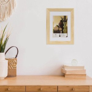 Dřevěný rám Henzo Artos 10x15 cm přírodní dřevěný obrazový rám se zakřivenou lištou