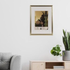 Dřevěný rám DIN A4 Artos 21x30 - zlatý