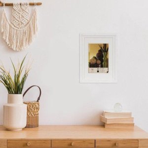 Rám na obrazy Henzo Artos dřevo bílý 40x50 cm čiré sklo formát na výšku i na šířku