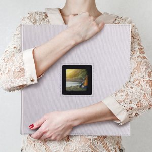 Walther fotoalbum plátěné ČERNÁ BÍLÁ 30x30 šedá 50 černých stran